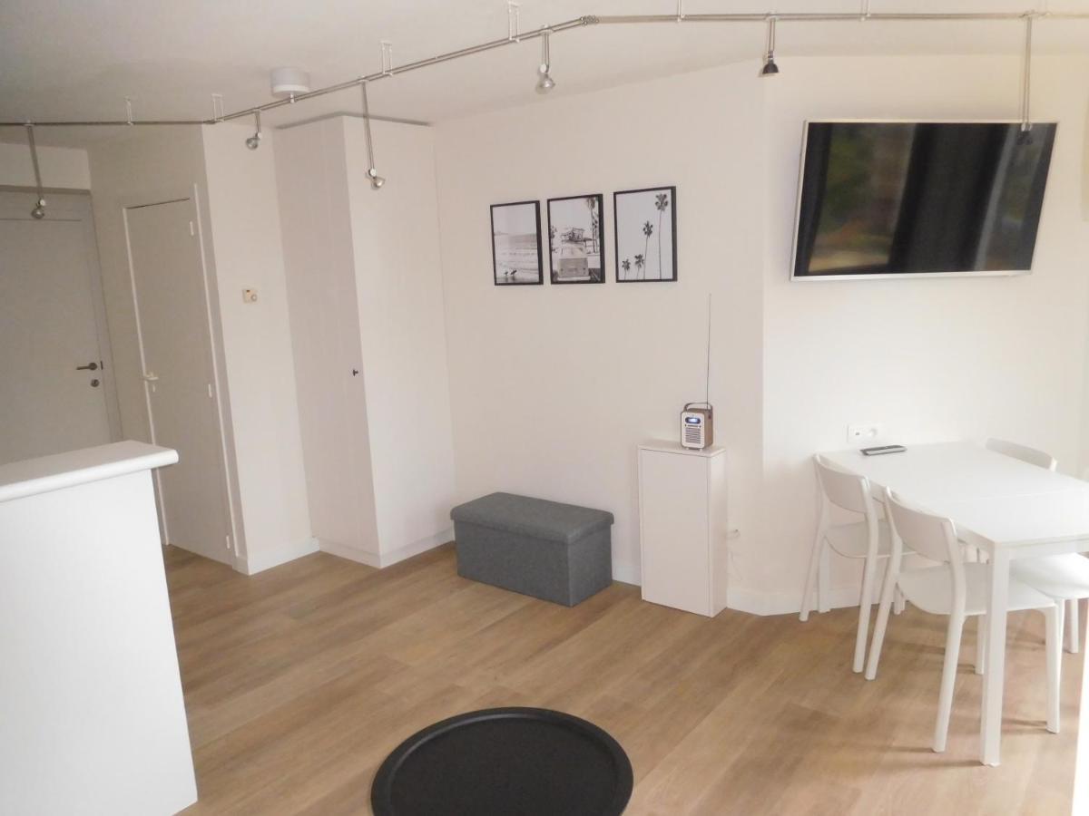 Appartamento Plaza De Panne Esterno foto